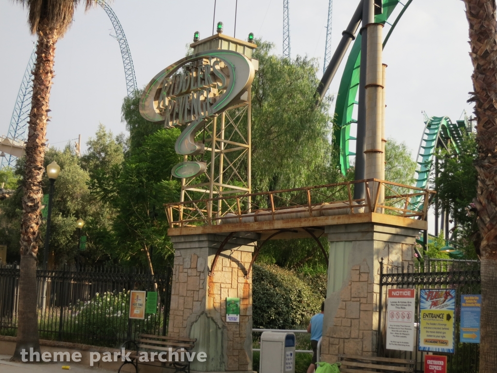 Riddler's Revenge at Six Flags Magic Mountain