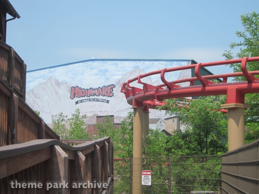 Canyon Blaster at Great Escape