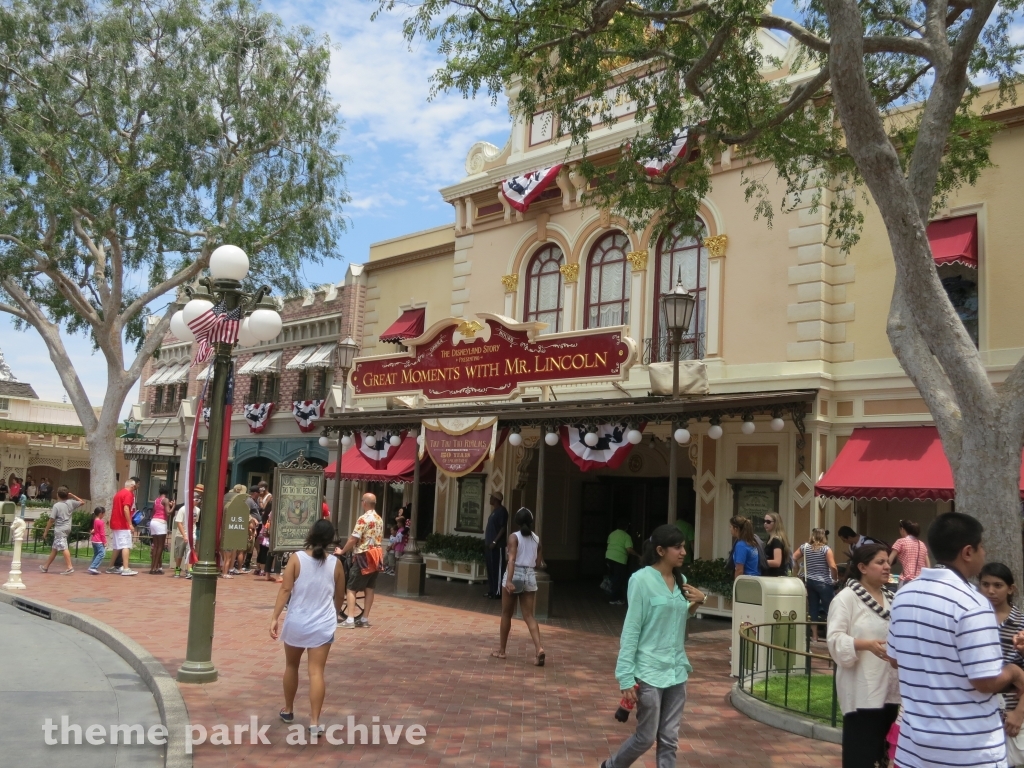 Great Moments with Mr. Lincoln at Disney California Adventure