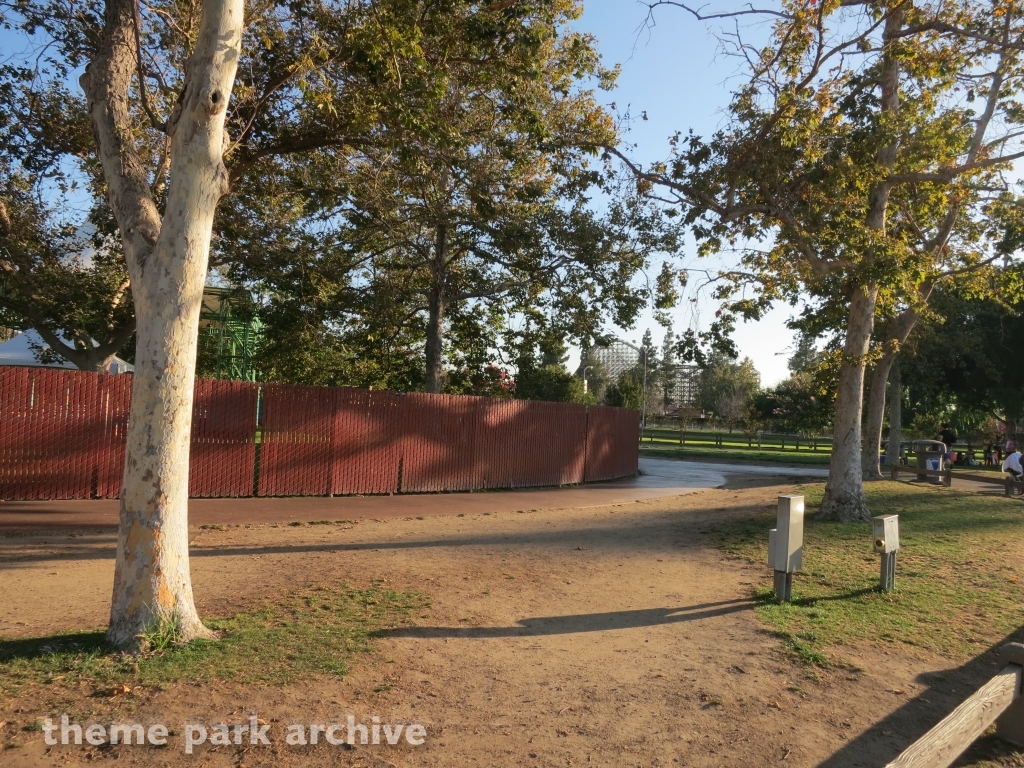 Parking at Knott's Berry Farm