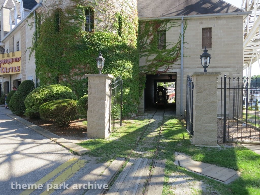 Train at Indiana Beach