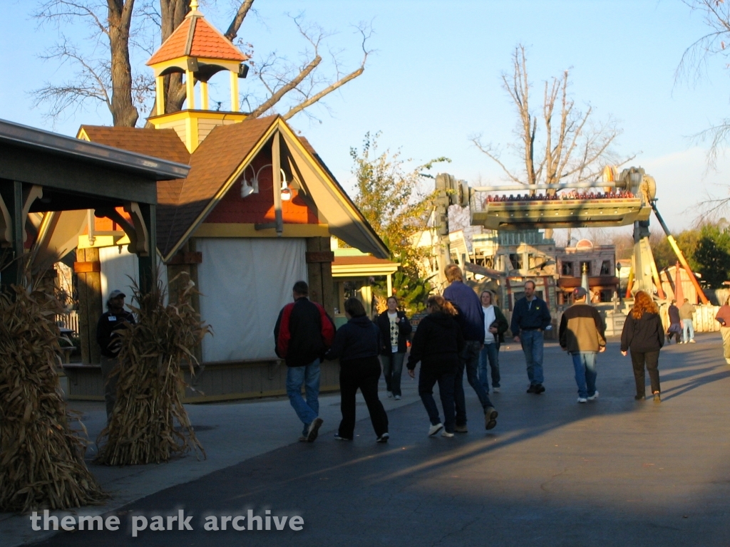 Halloween Haunt at Geauga Lake