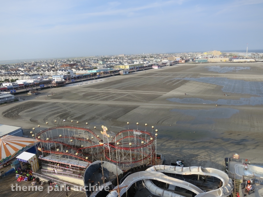 Rollie's Coaster at Morey's Piers