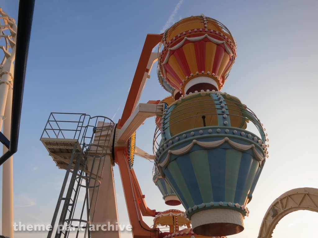 Balloon Race at Morey's Piers