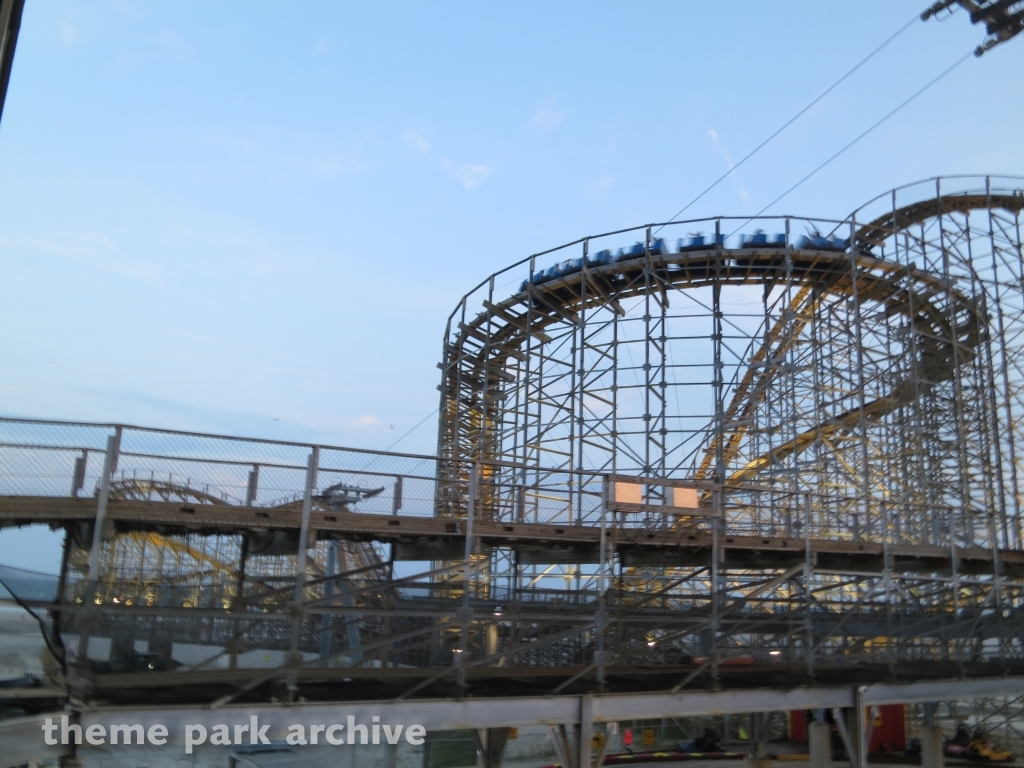 Great White at Morey's Piers