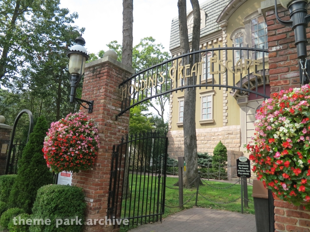 Houdini The Great Escape at Six Flags Great Adventure