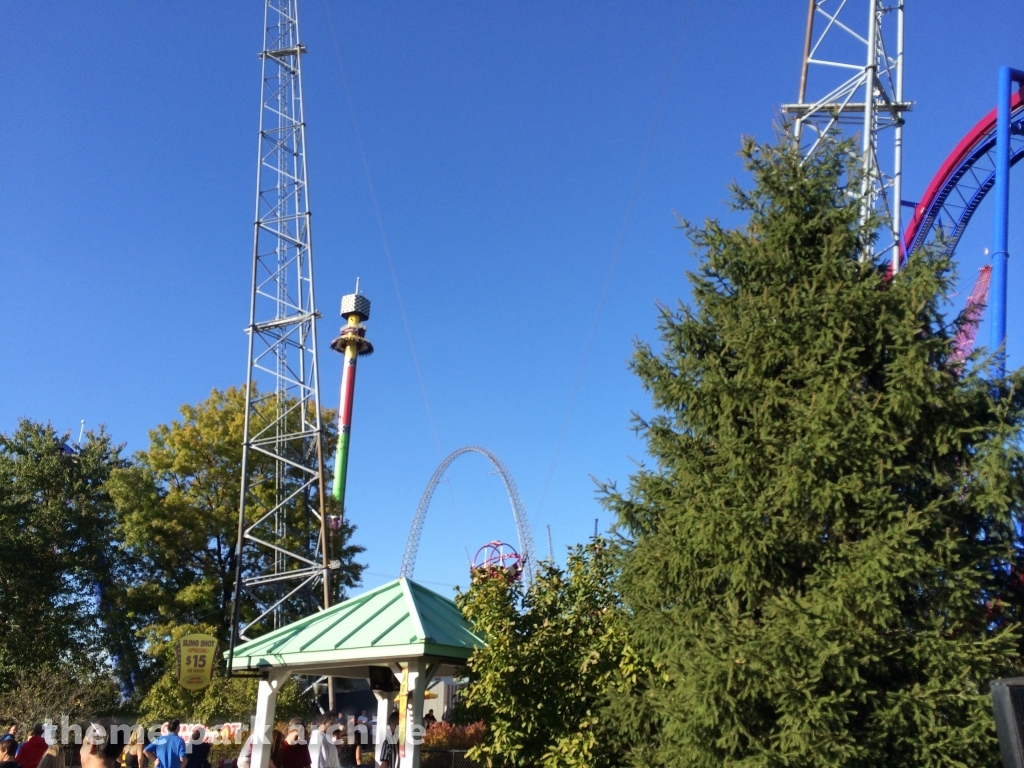 Sling Shot at Kings Island