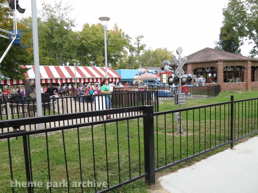 Train at Stricker's Grove