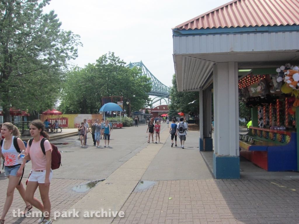 Minirail at La Ronde
