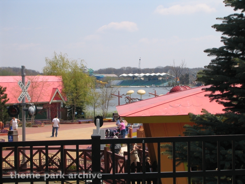 KidWorks Playzone at Geauga Lake