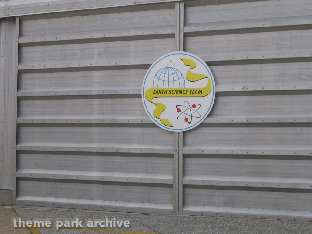 Escape From Dino Island at Geauga Lake