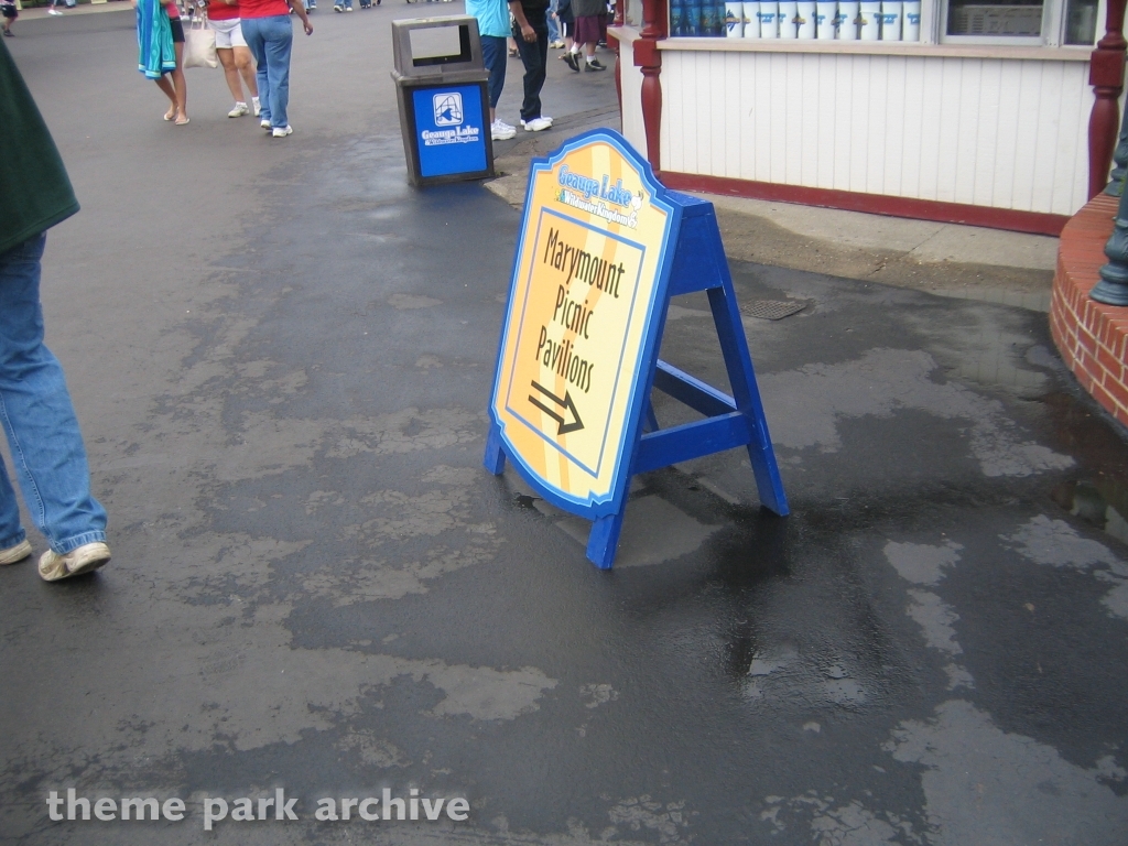 Picnic Area at Geauga Lake