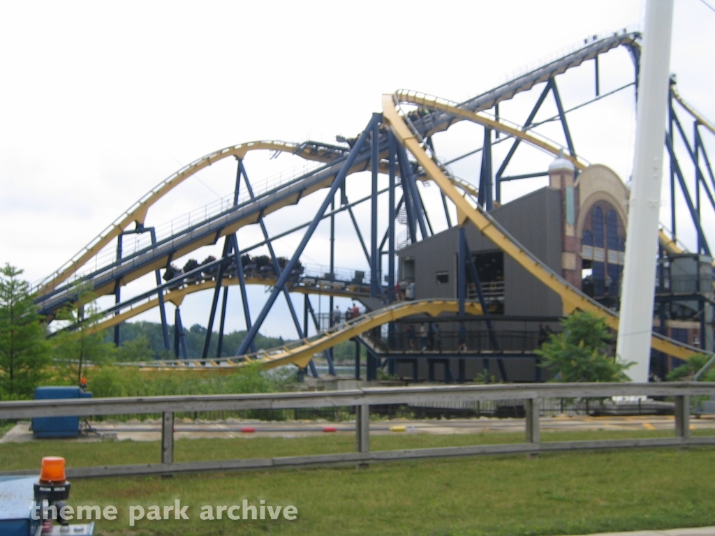 Dominator at Geauga Lake