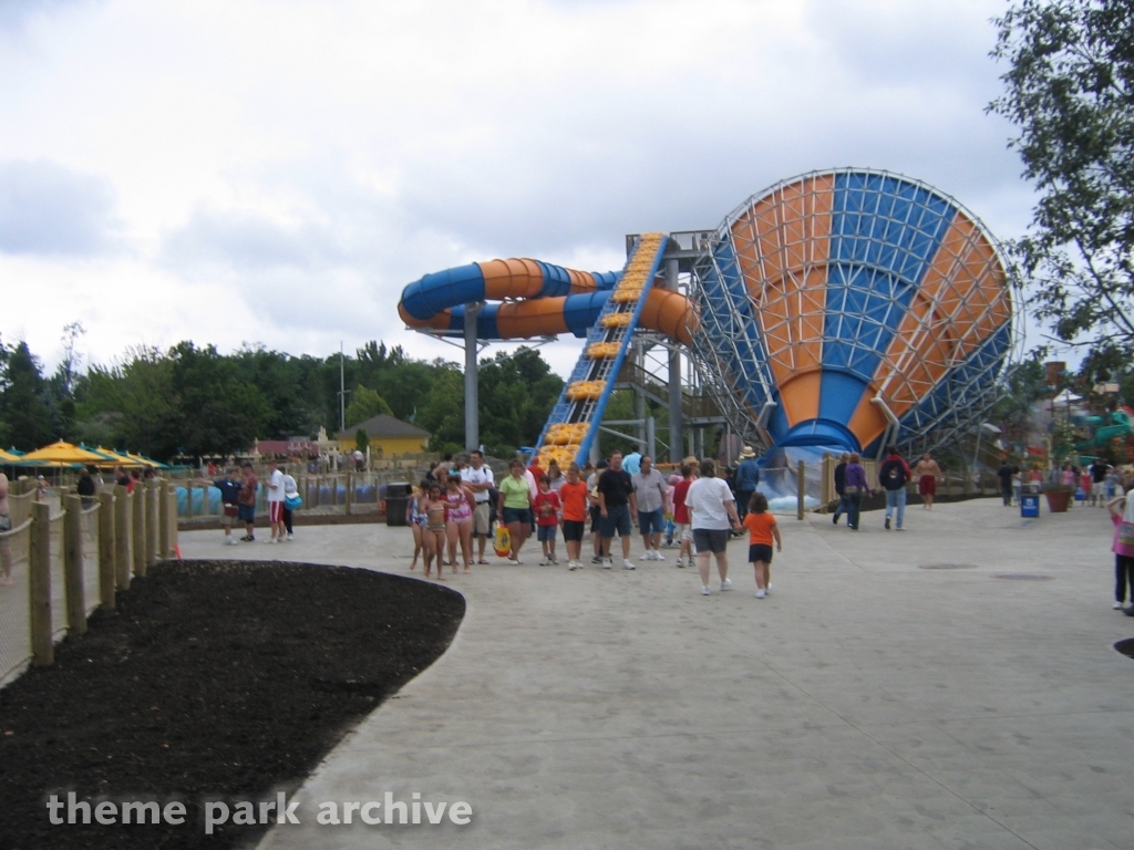 Liquid Lightning at Geauga Lake