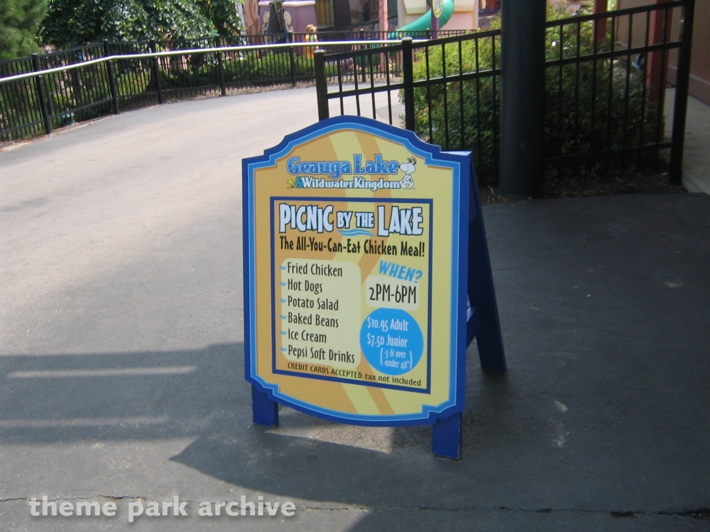 Picnic Area at Geauga Lake