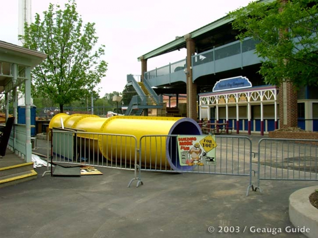 Hurricane Hannah's Waterpark at Geauga Lake