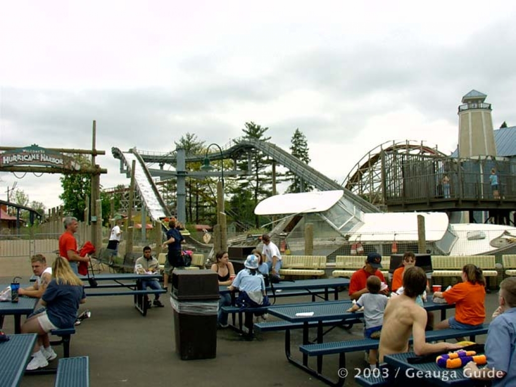 Shipwreck Falls at Geauga Lake