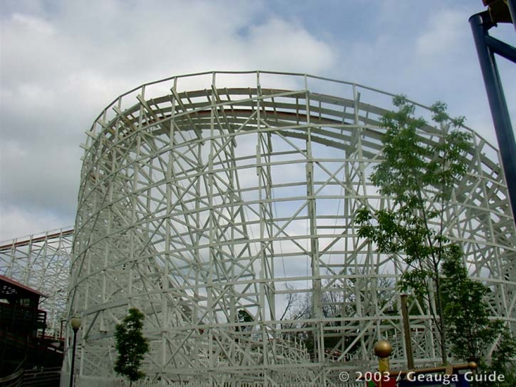 Raging Wolf Bobs at Geauga Lake