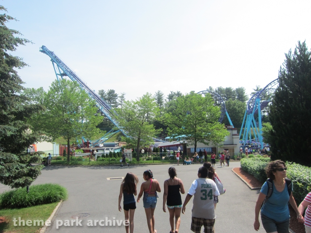 Zoomerang at Lake Compounce