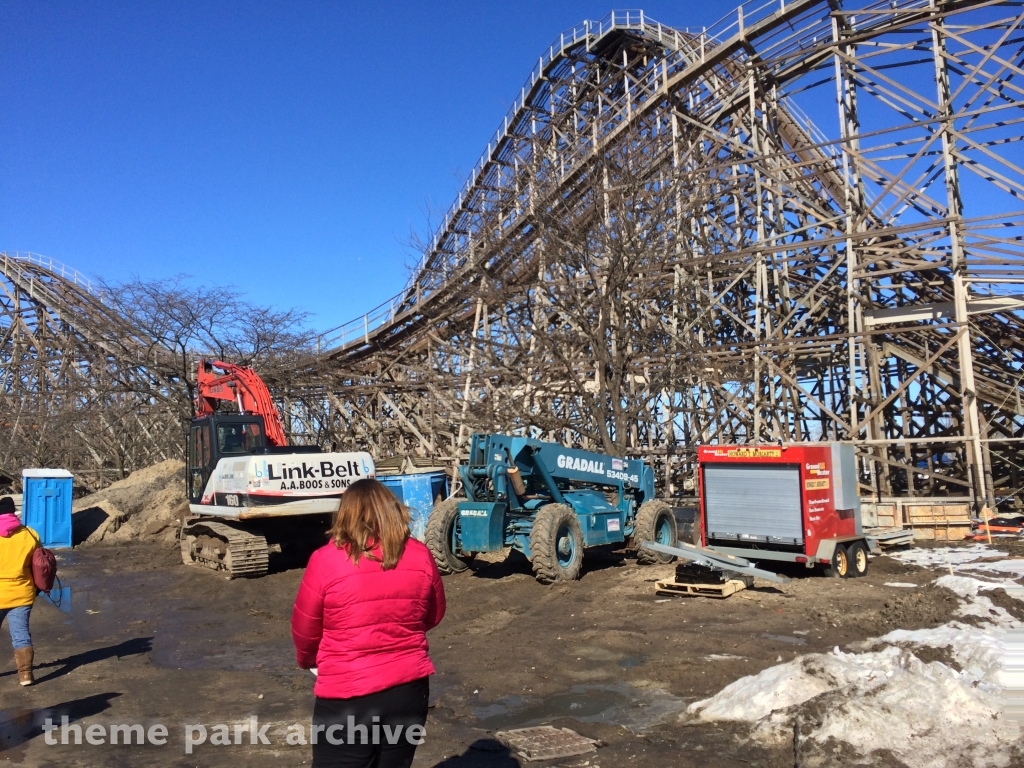 Lake Erie Eagles at Cedar Point