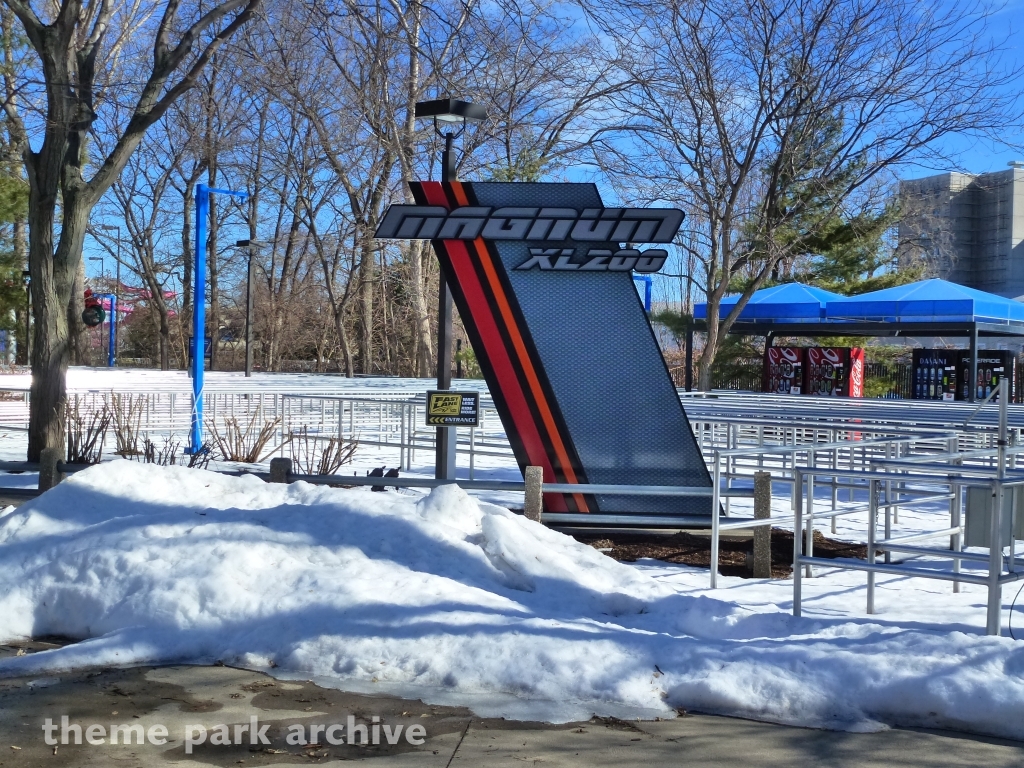 Magnum XL 200 at Cedar Point