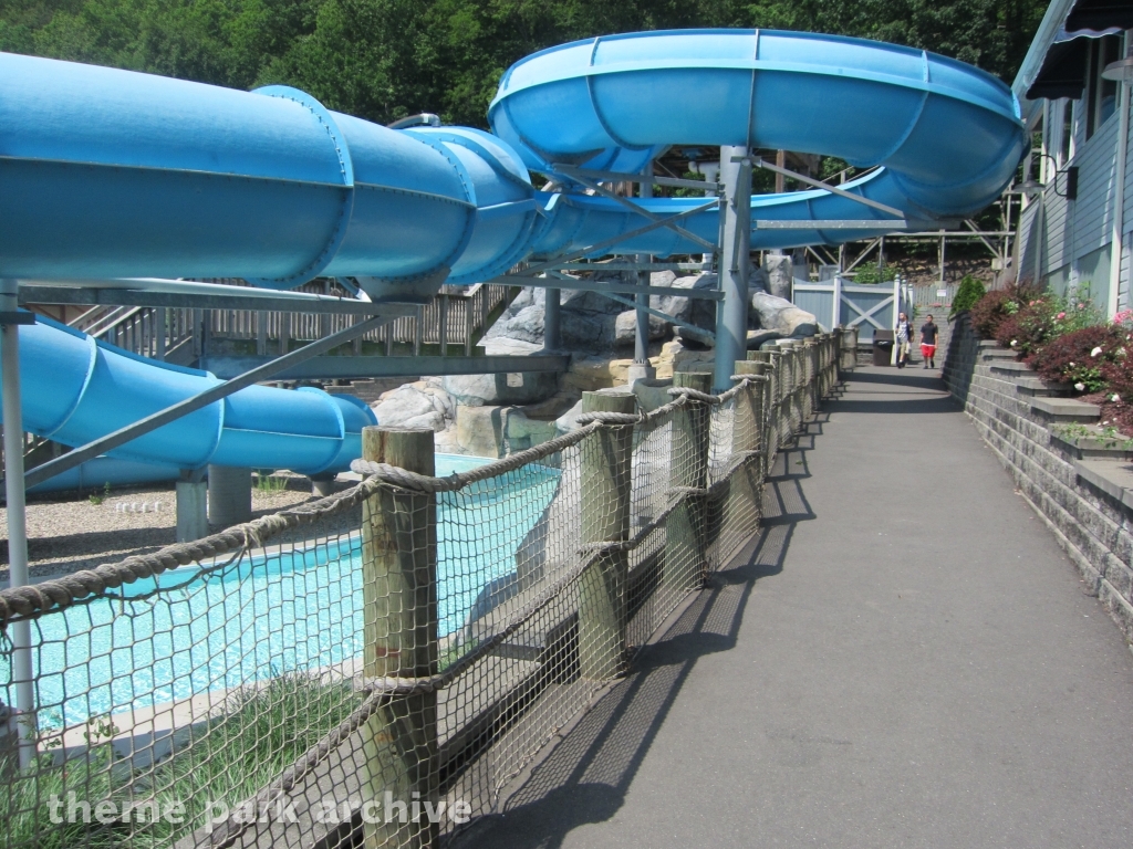 Crocodile Cove at Lake Compounce