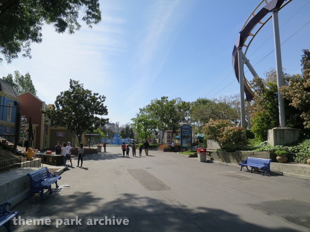 Flight Deck at California's Great America