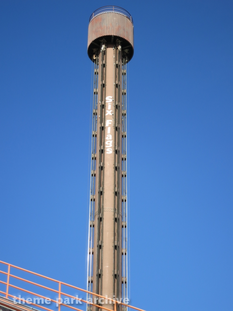 Giant Drop at Six Flags Great America