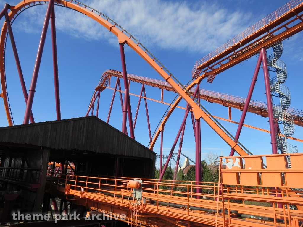 Raging Bull at Six Flags Great America