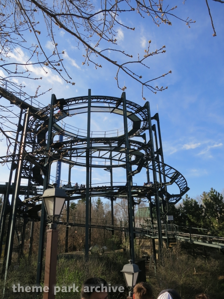 Whizzer at Six Flags Great America