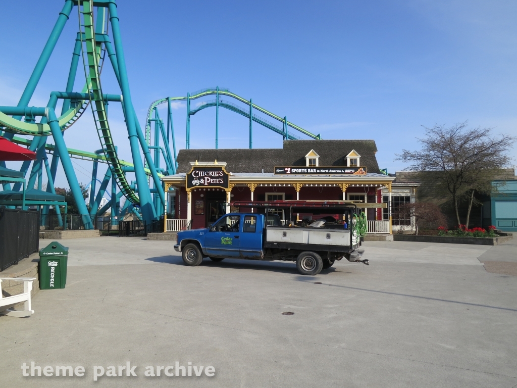 Chickie's & Pete's at Cedar Point