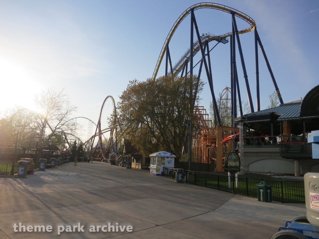 Mantis at Cedar Point
