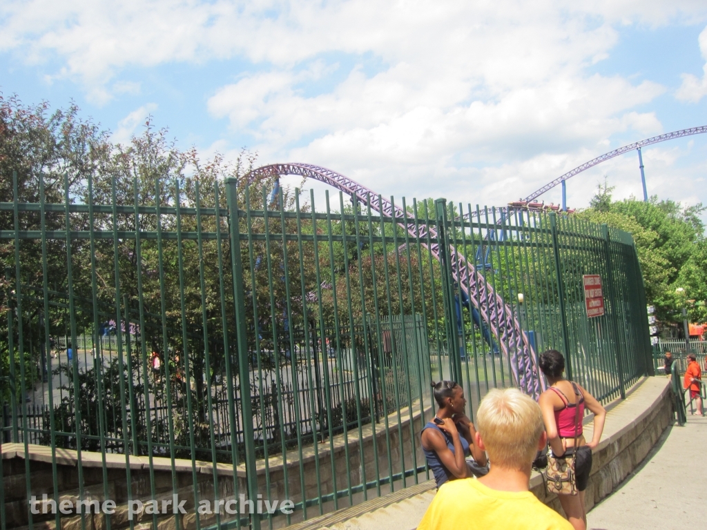 Superman The Ride at Six Flags New England