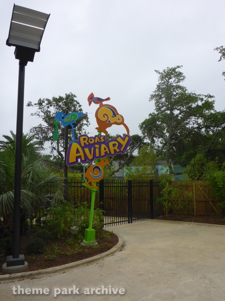 Roa's Aviary at SeaWorld San Antonio