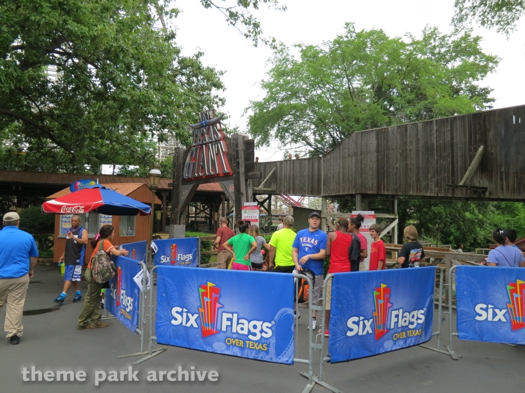 New Texas Giant at Six Flags Over Texas
