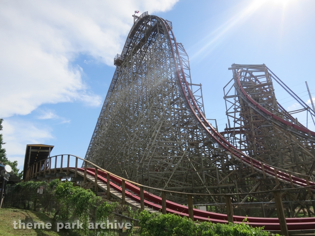 New Texas Giant at Six Flags Over Texas