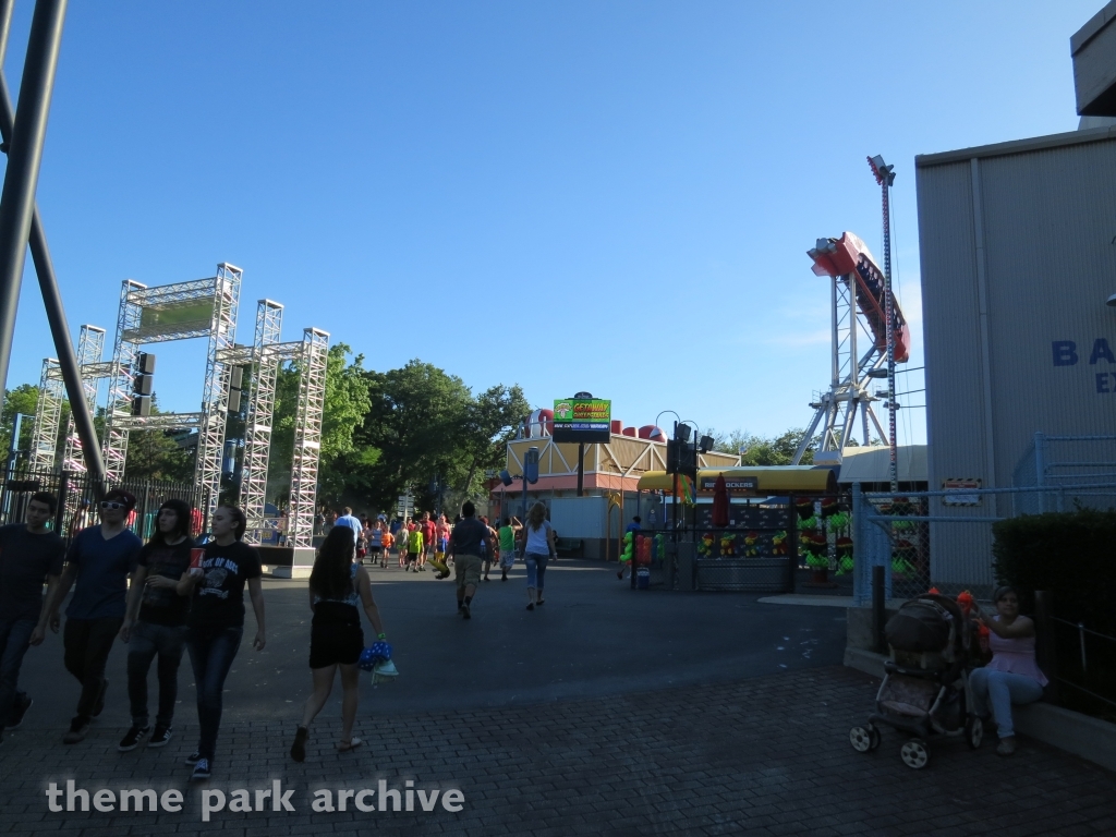 USA at Six Flags Over Texas