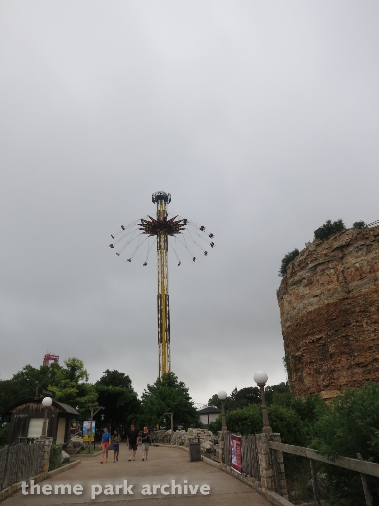 Sky Screamer at Six Flags Fiesta Texas
