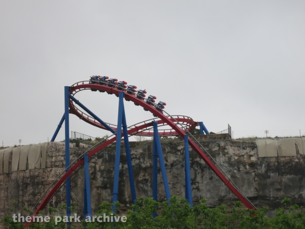 Superman Krypton Coaster at Six Flags Fiesta Texas