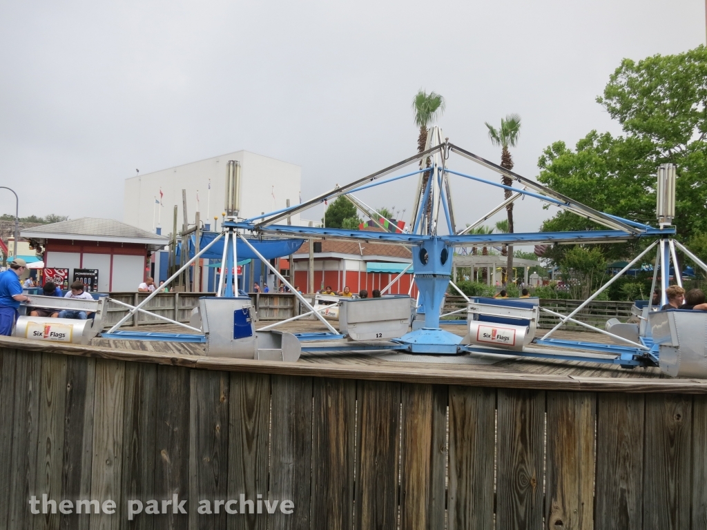 Waverunner at Six Flags Fiesta Texas