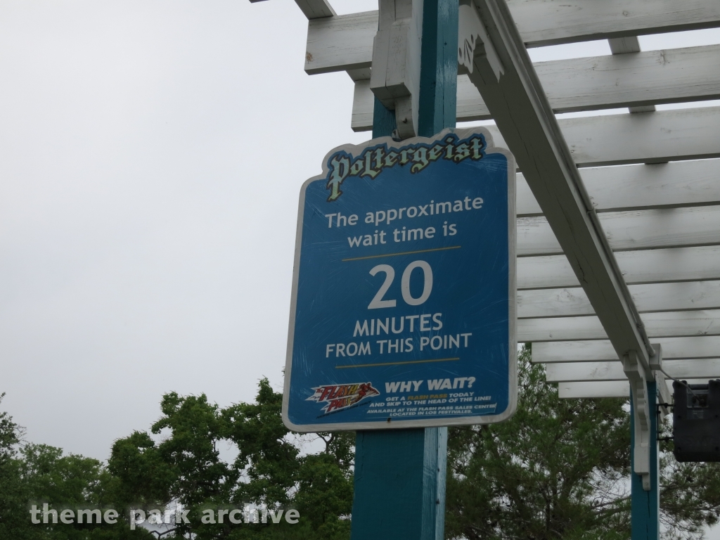 Poltergeist at Six Flags Fiesta Texas
