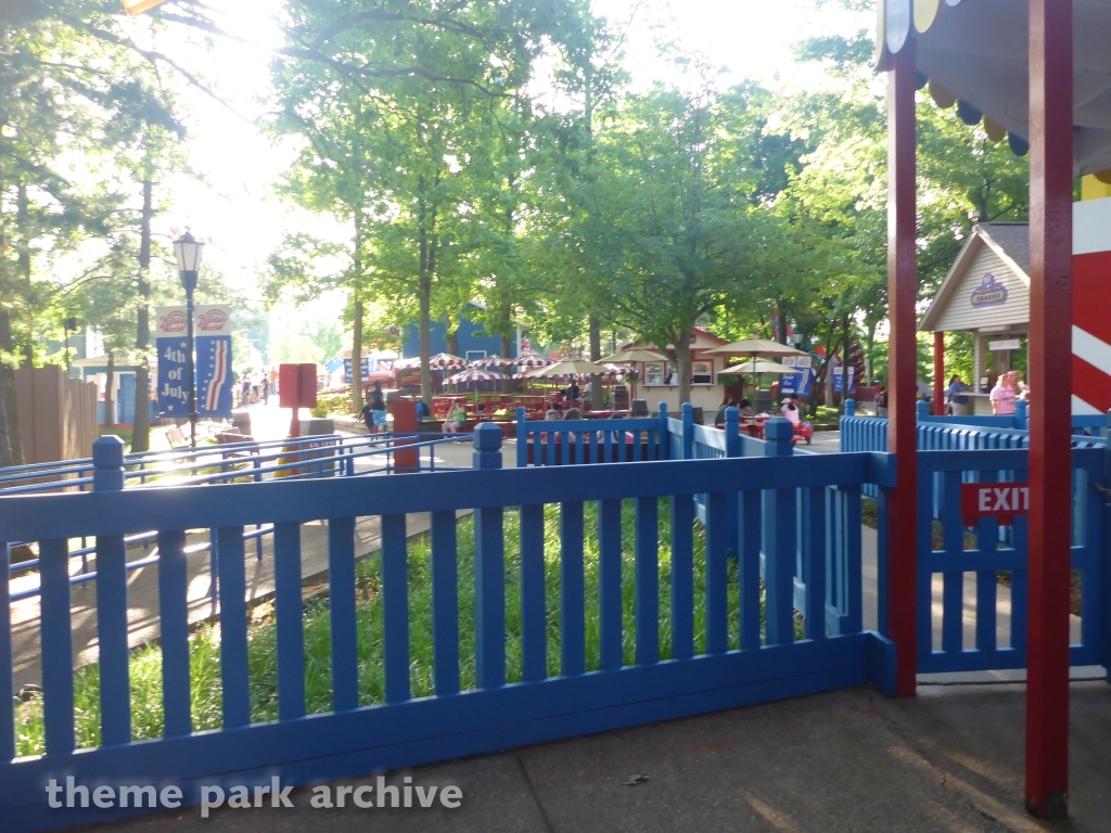 Holidog Express at Holiday World