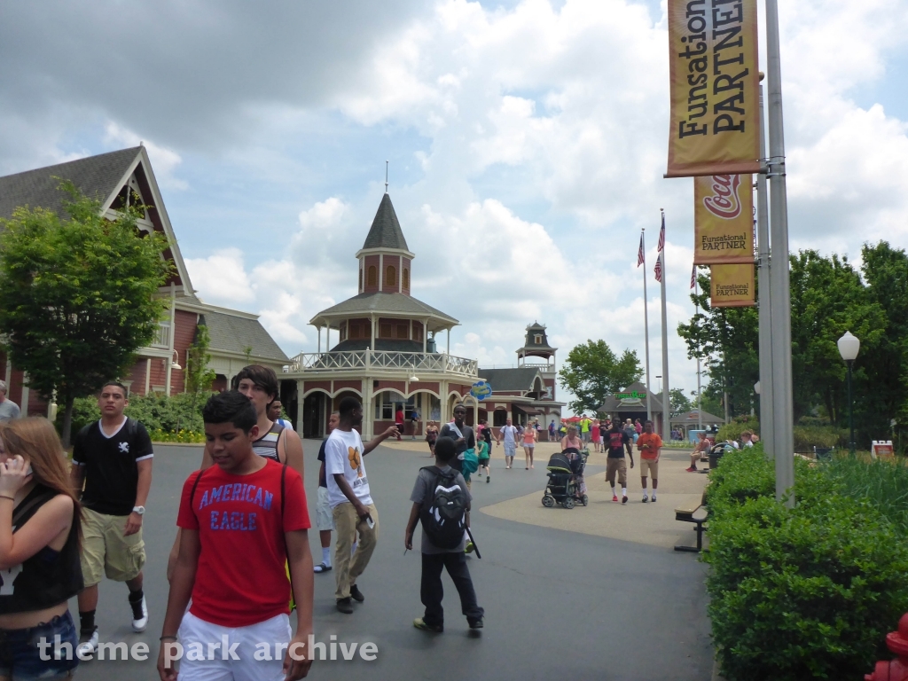 Ticketing Center at Kentucky Kingdom
