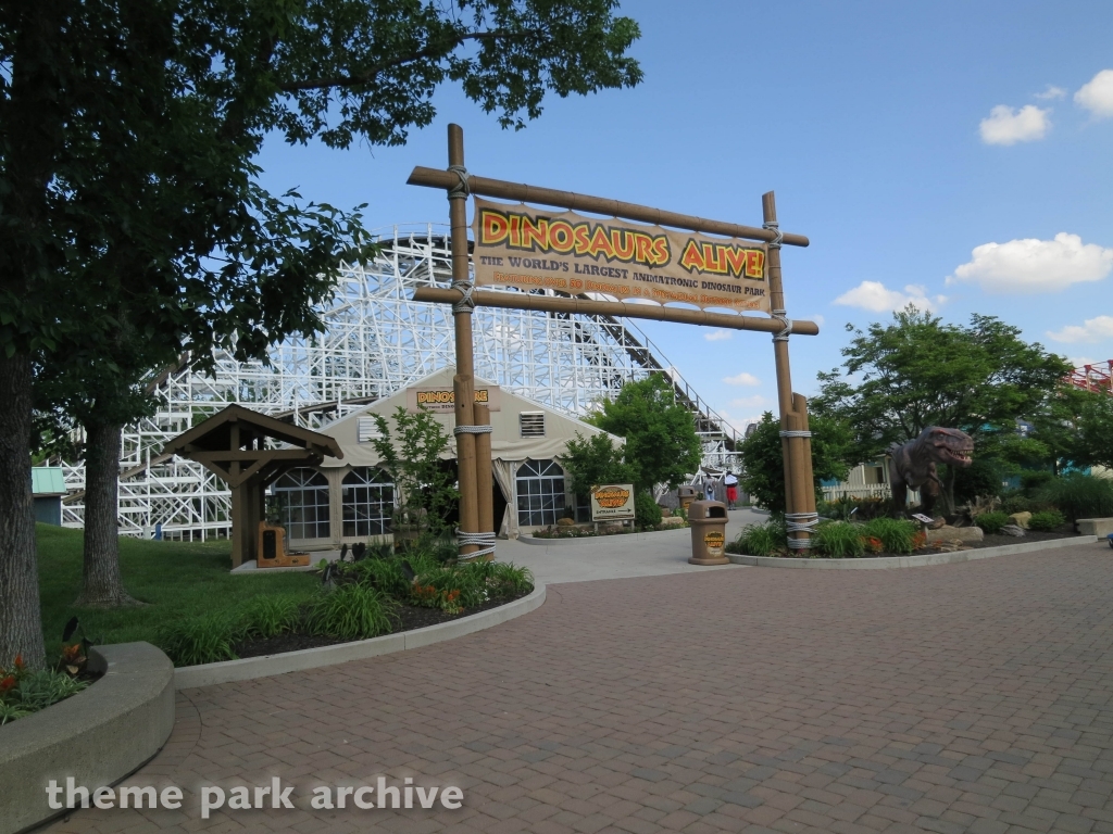 Dinosaurs Alive at Kings Island