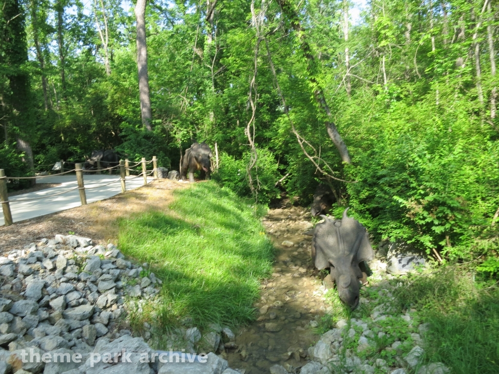 Dinosaurs Alive at Kings Island