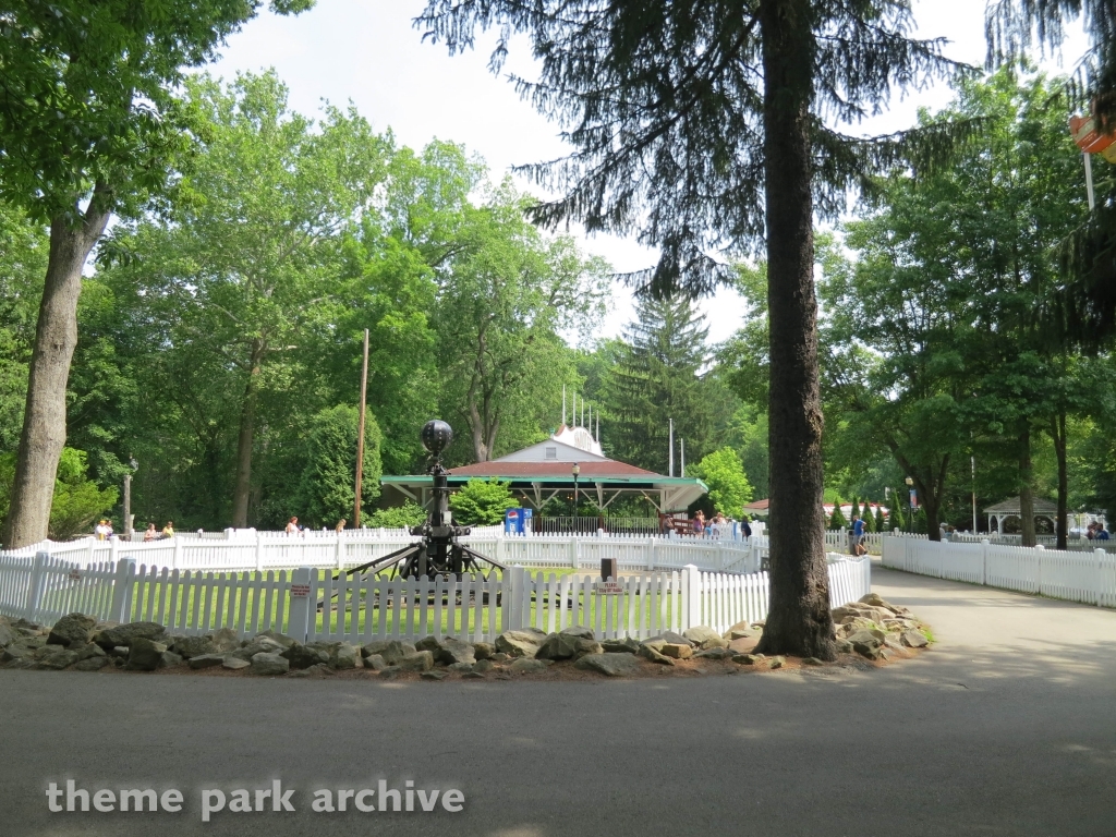 Spider at Idlewild and SoakZone