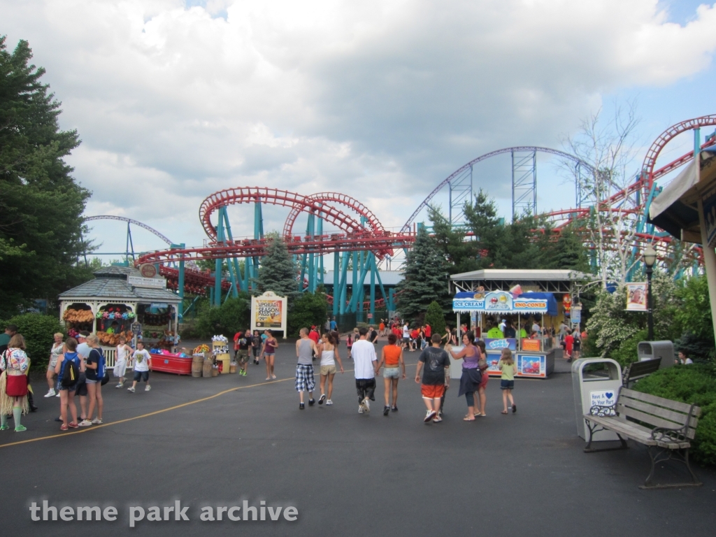 The Riddler Revenge at Six Flags New England