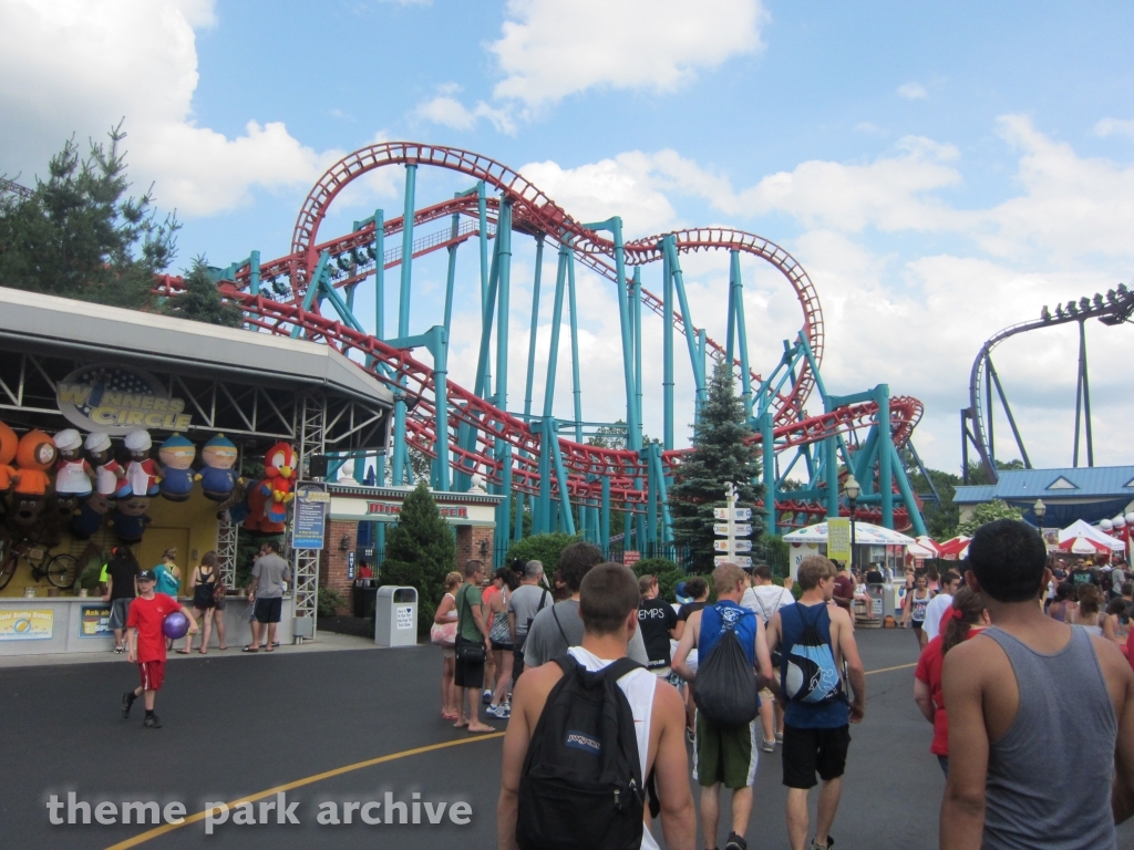 The Riddler Revenge at Six Flags New England