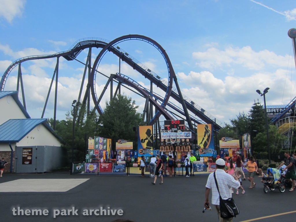 Batman The Dark Knight at Six Flags New England