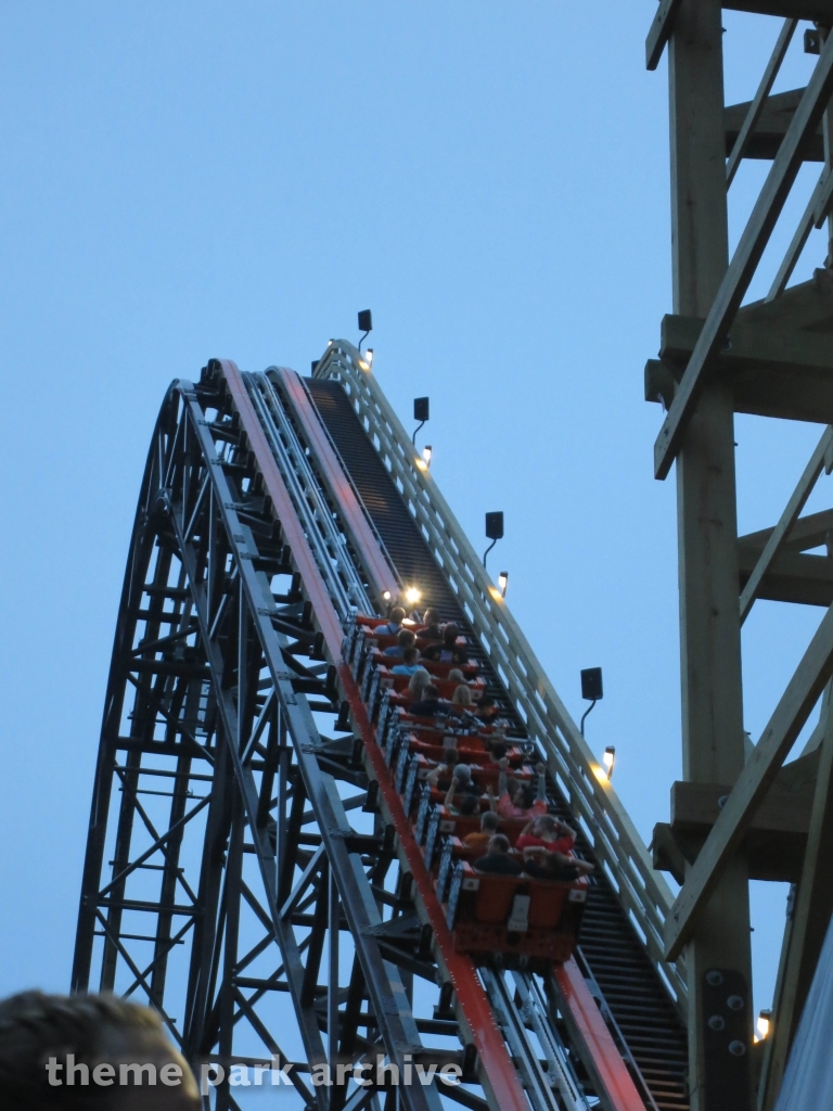 Goliath at Six Flags Great America